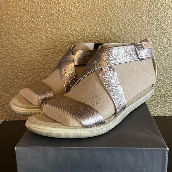 ECCO DAMARA SANDALS - Picture 2 of 11